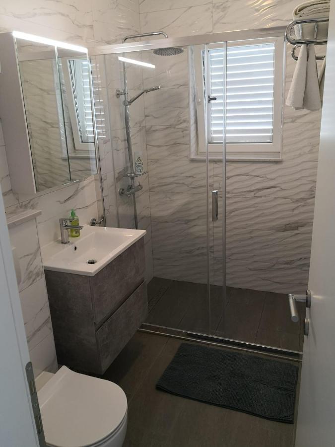 Two Bedroom Apartment With A Sea View & A Balcony Dubrovnik Luaran gambar