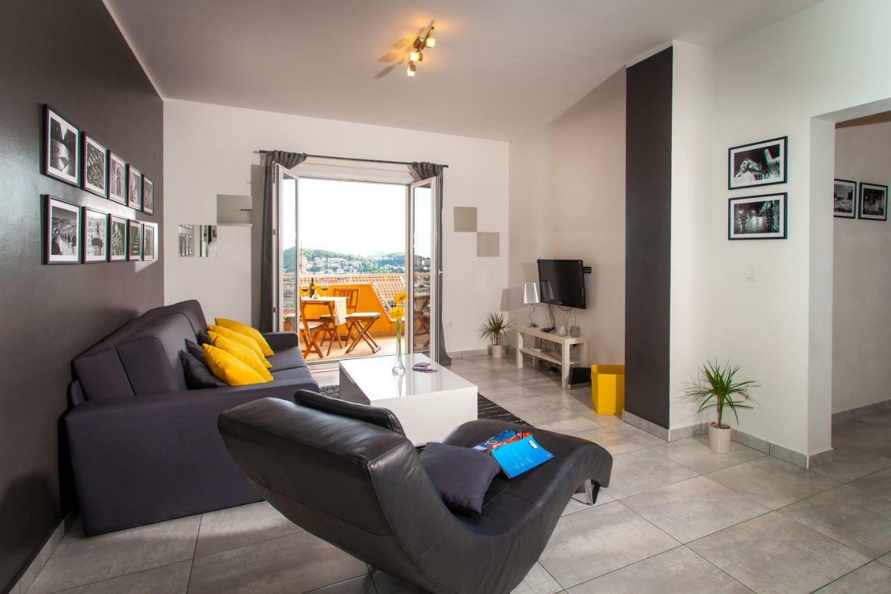 Two Bedroom Apartment With A Sea View & A Balcony Dubrovnik Luaran gambar