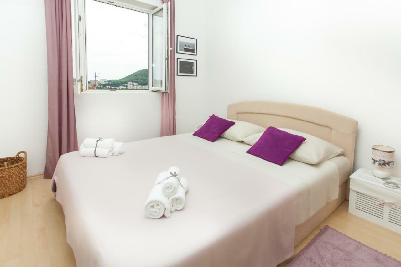 Two Bedroom Apartment With A Sea View & A Balcony Dubrovnik Luaran gambar